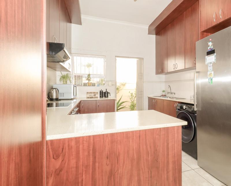 To Let 3 Bedroom Property for Rent in Somerset Ridge Western Cape